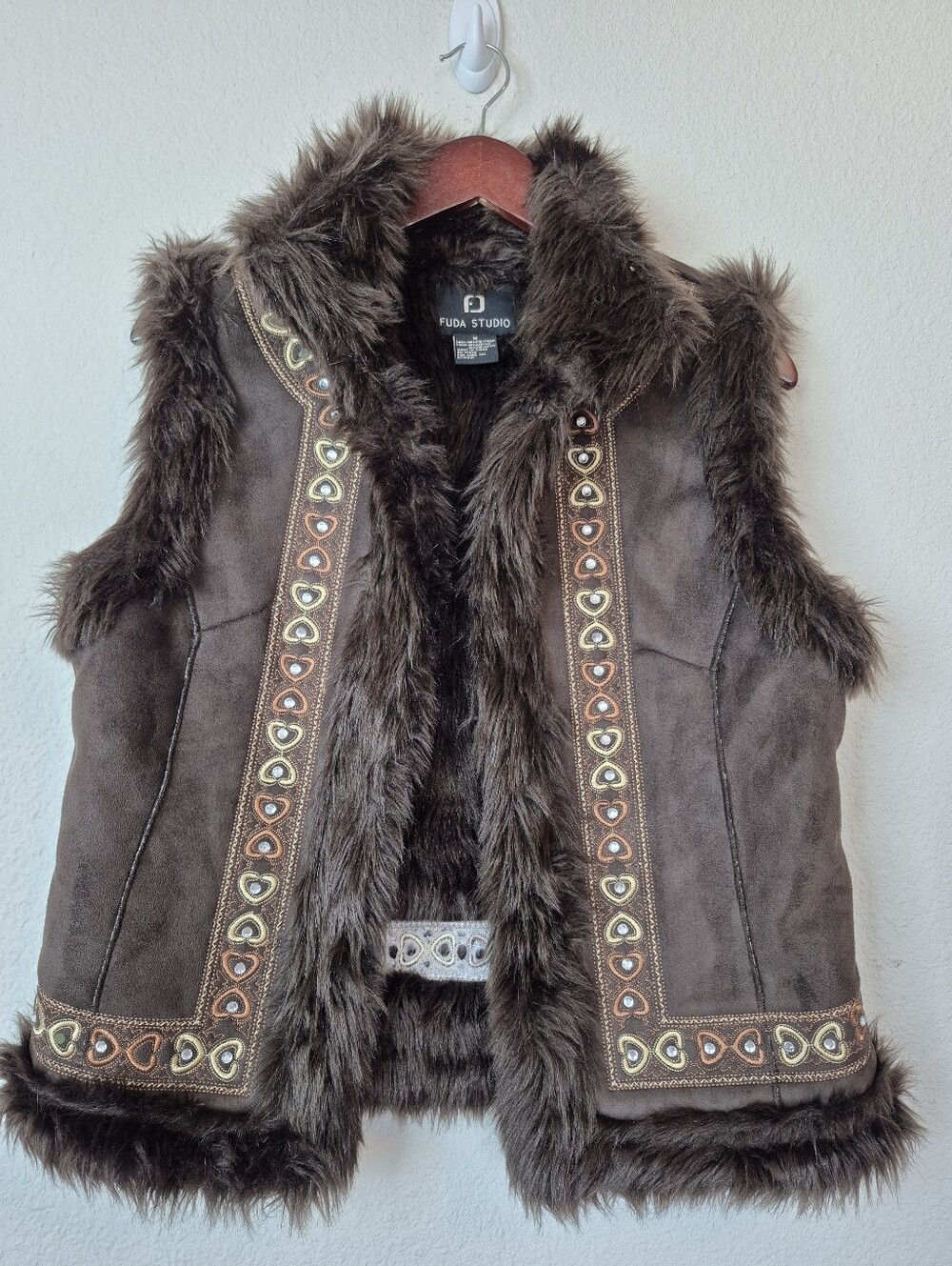 Y2k 2000's Fuda Studio Mob Wife‎ Faux Fur Trim Embroidered Vest Size Medium